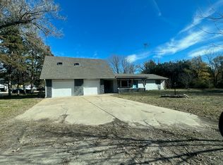 620 N Boylan St, Andover, KS 67002