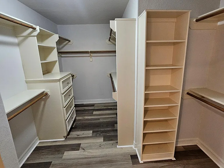 547 Birdsong Dr — Photo 37
