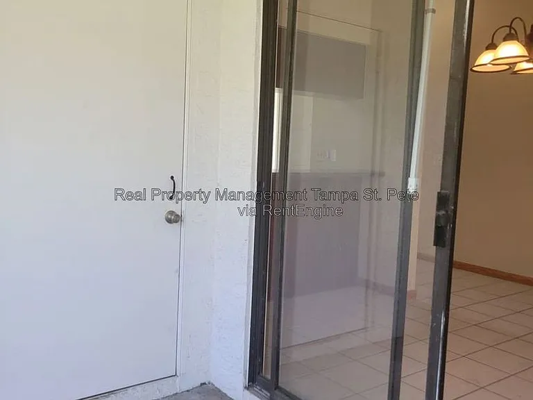 2024 Sheffield Ct — Photo 25