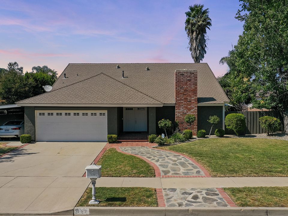 1st image of 21 E Bonita Dr
