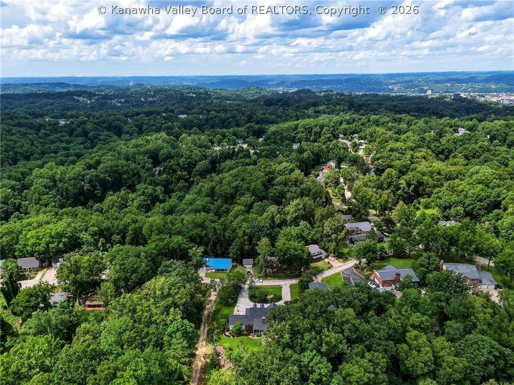 1408 Longridge Rd, Charleston, WV - View 4