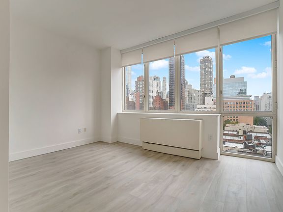 5th image of 400 E 66th St APT 15C