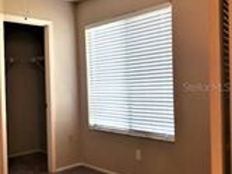 467 Newton Pl — Photo 14