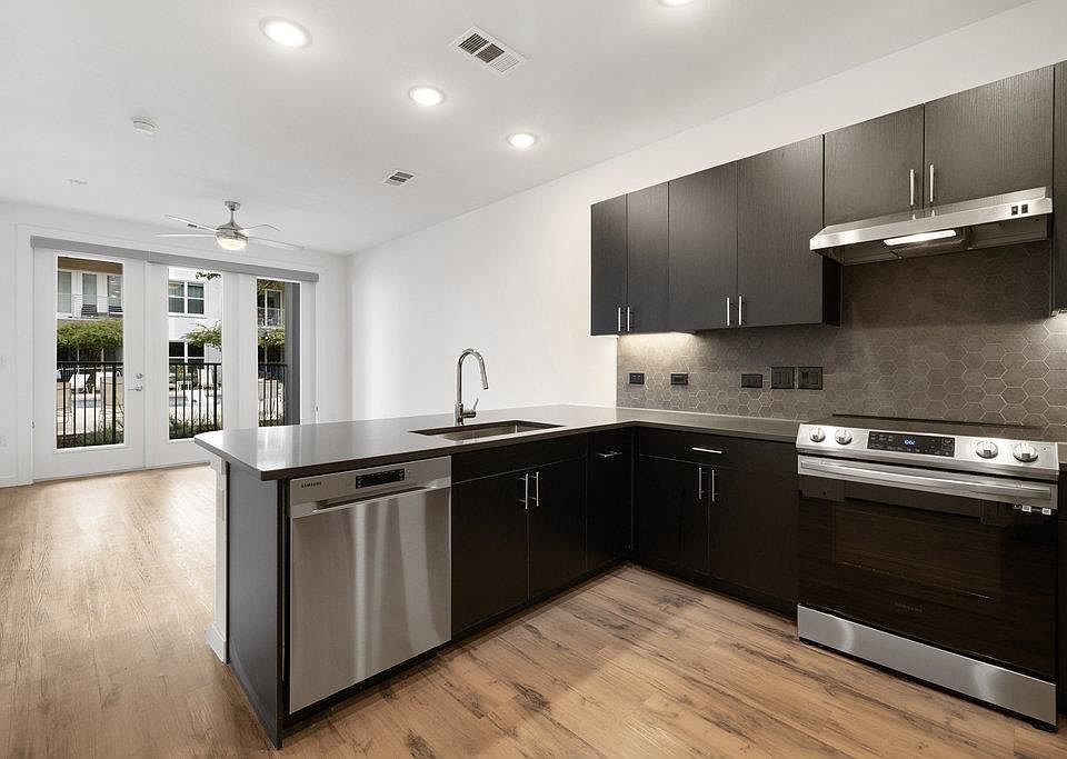 1st image of 4801 Springdale Rd #1106