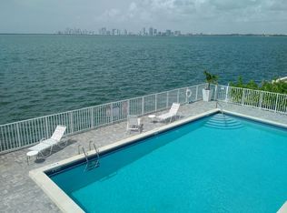 1830 S Treasure Dr APT 6, North Bay Village, FL 33141