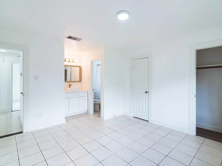 8602 Rockmont Ct — Photo 14