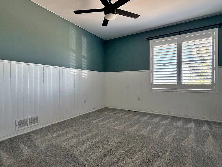 6764 Hillridge Pl — Photo 22