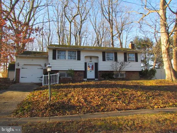 142 Princeton Pl, Williamstown, NJ 08094