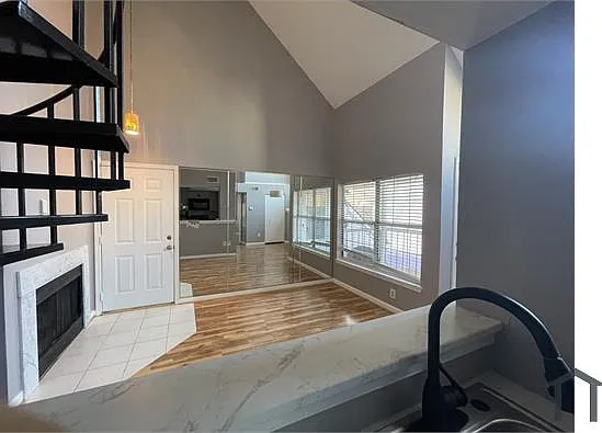 10421 Beacon Ridge Dr — Photo 15