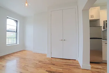 Rented by Prime Square Realty