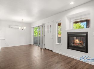 69 S Mountain Ave, Ashland, OR 97520