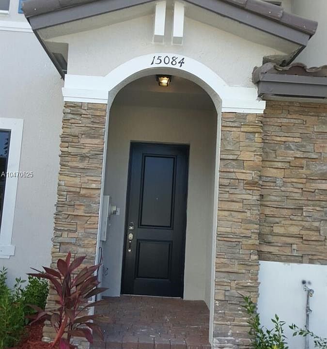 2nd image of 15078 SW 117th Way