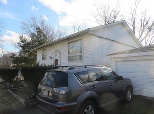 4311 Whitehall Ln, Richton Park, IL