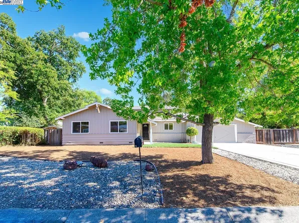 957 Ina Dr, Alamo, CA 94507
