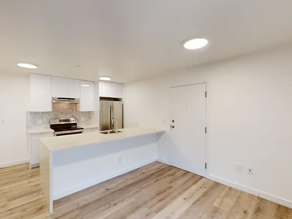 1985 Fulton St #10, San Francisco, CA 94117