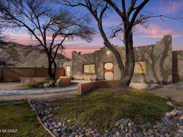 9620 W Minor Ct, Pima, AZ 85543
