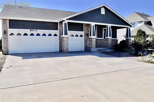 1st image of 8838 Royal Melbourne Cir
