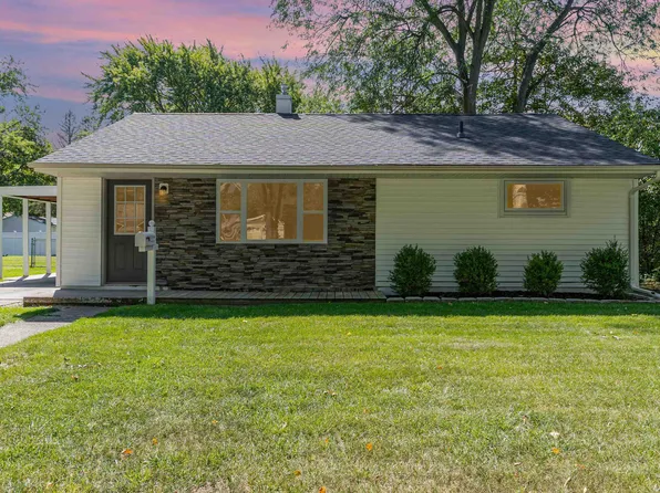 1118 Corrinne St, Midland, MI 48642