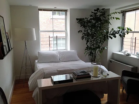 Rented by The Durst Organization | media 26