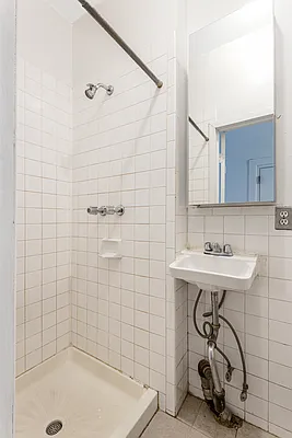 Rented by Compass | media 16