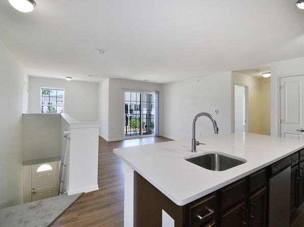 2812 Ontario Ct #9B-202