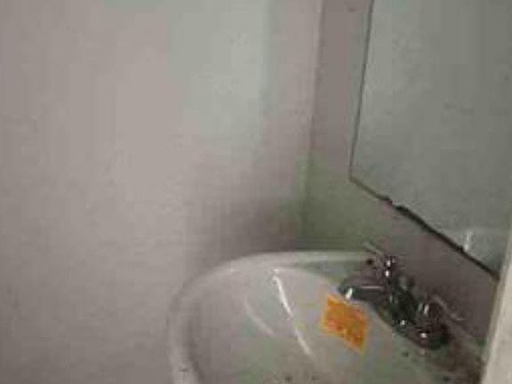 4th image of 4038 Braxton Pl SW