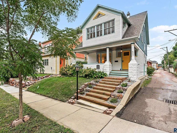 507 W 7th St, Sioux Falls, SD 57104
