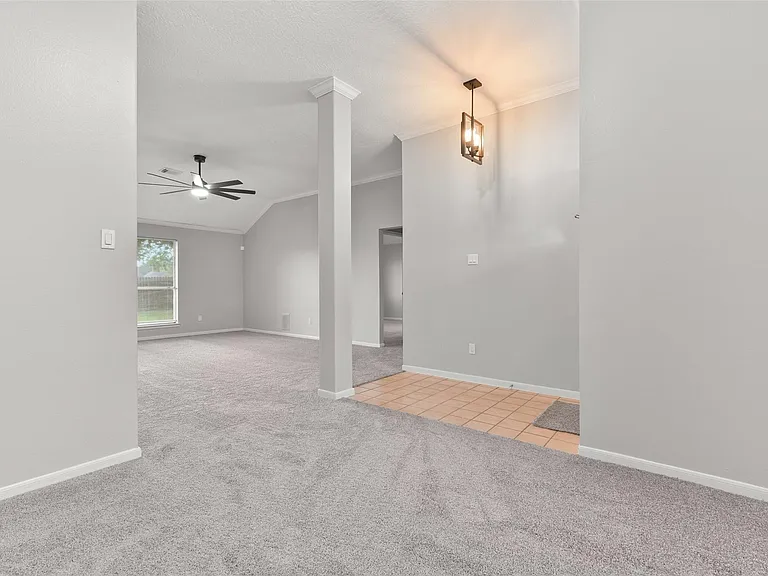 16010 Cedar Gully Dr — Photo 8