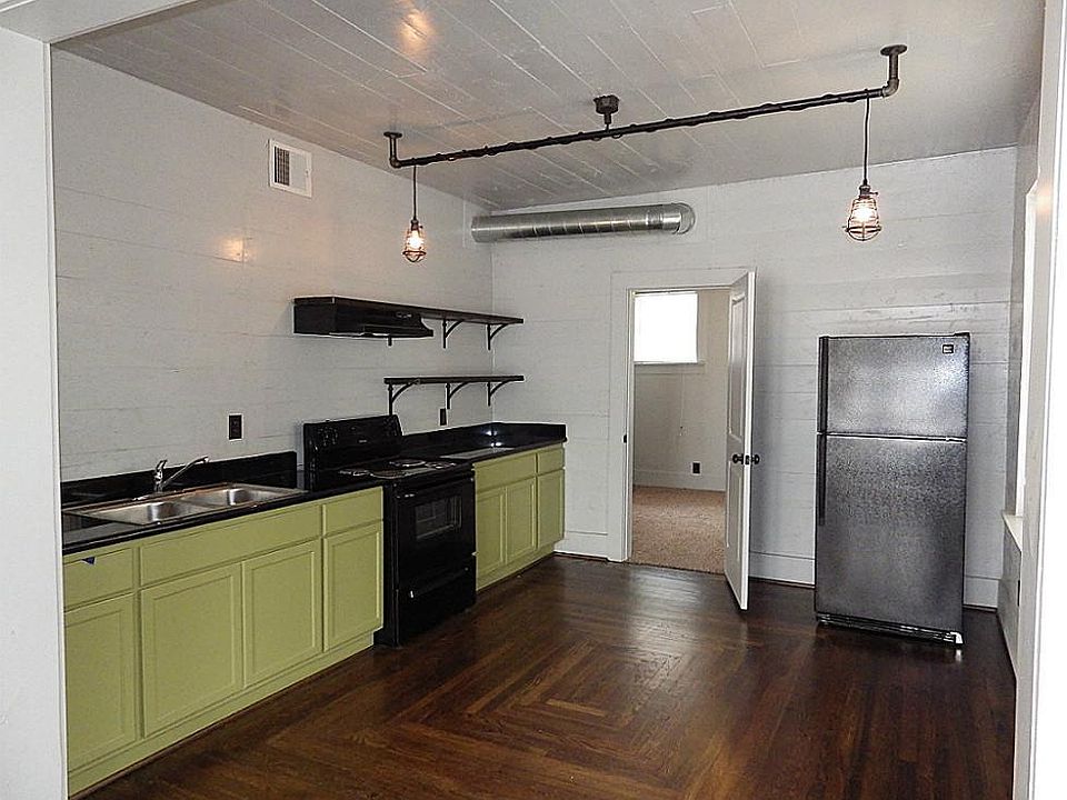 1st image of 316 Eastwood St APT 2