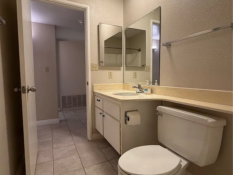 25861 McCall Blvd — Photo 13