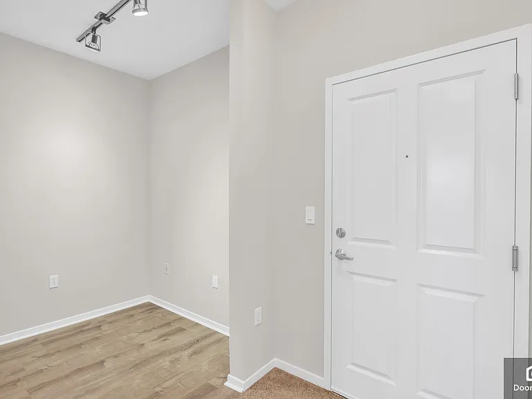 118 107th Ave NE #407 — Photo 20