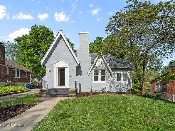 133 W Circle Dr, Jefferson City, MO 65109