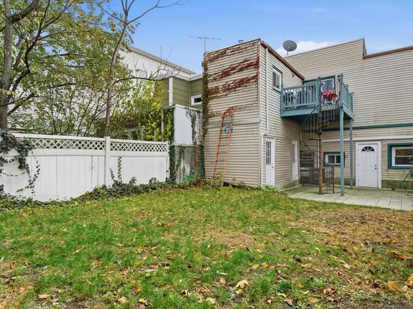 71 East 22nd Street image 16 of 25