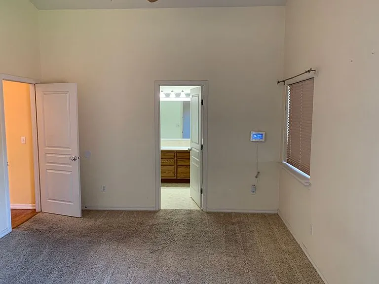 5708 Ochoco Ln — Photo 11