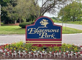 Edgemont Park Townhomes, Grand Blanc, MI 48439