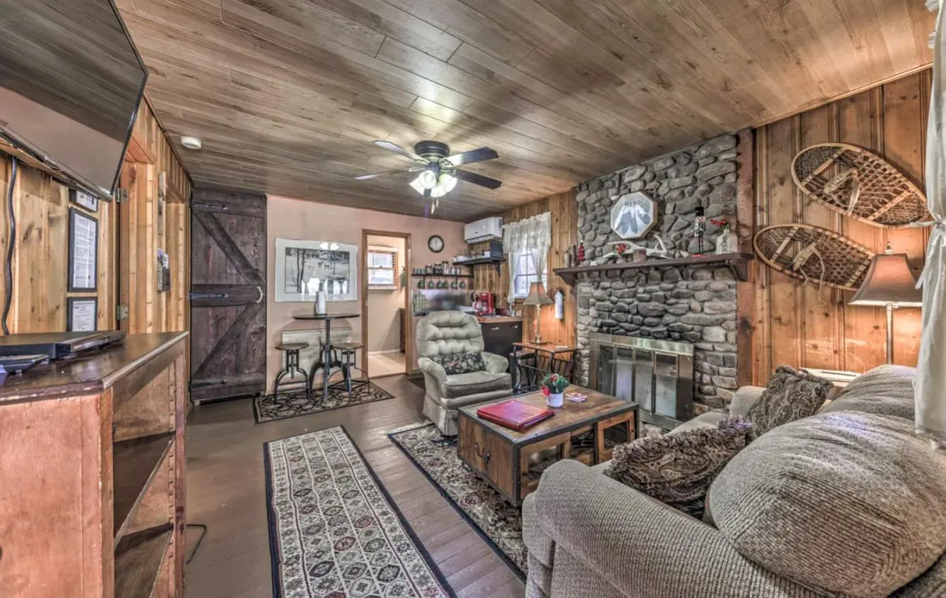 2 bed, 650 sqft, $1,650 — Photo 3