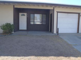 416 Oasis Dr, Ridgecrest, CA 93555