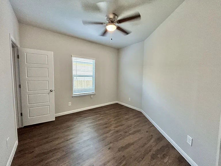 10007 Westover Blf — Photo 19