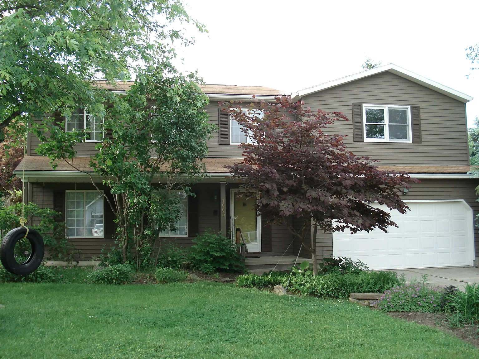 1003 Brookpoint Dr photo 1