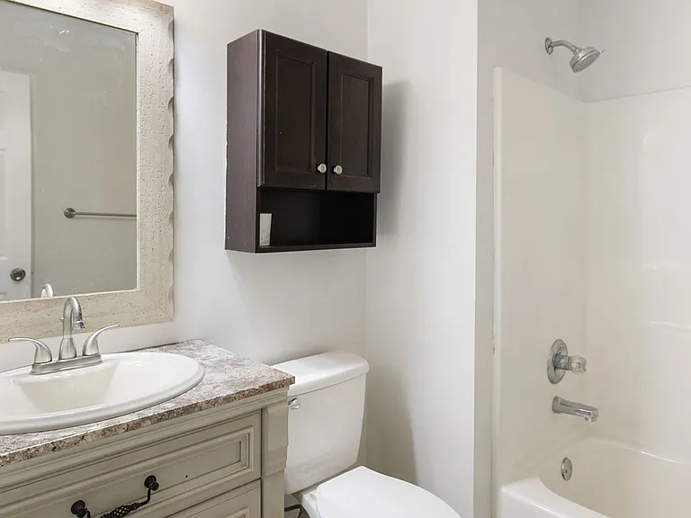 8001 Anna Ct — Photo 38
