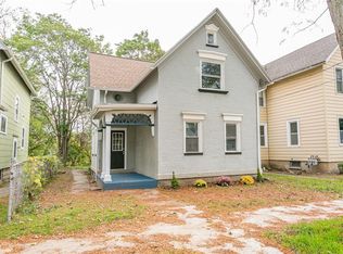 33 Cottage St, Rochester, NY 14608