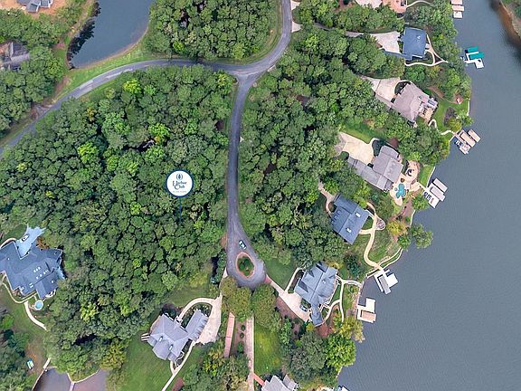 4th image of 1001 Elk River Ct #1104