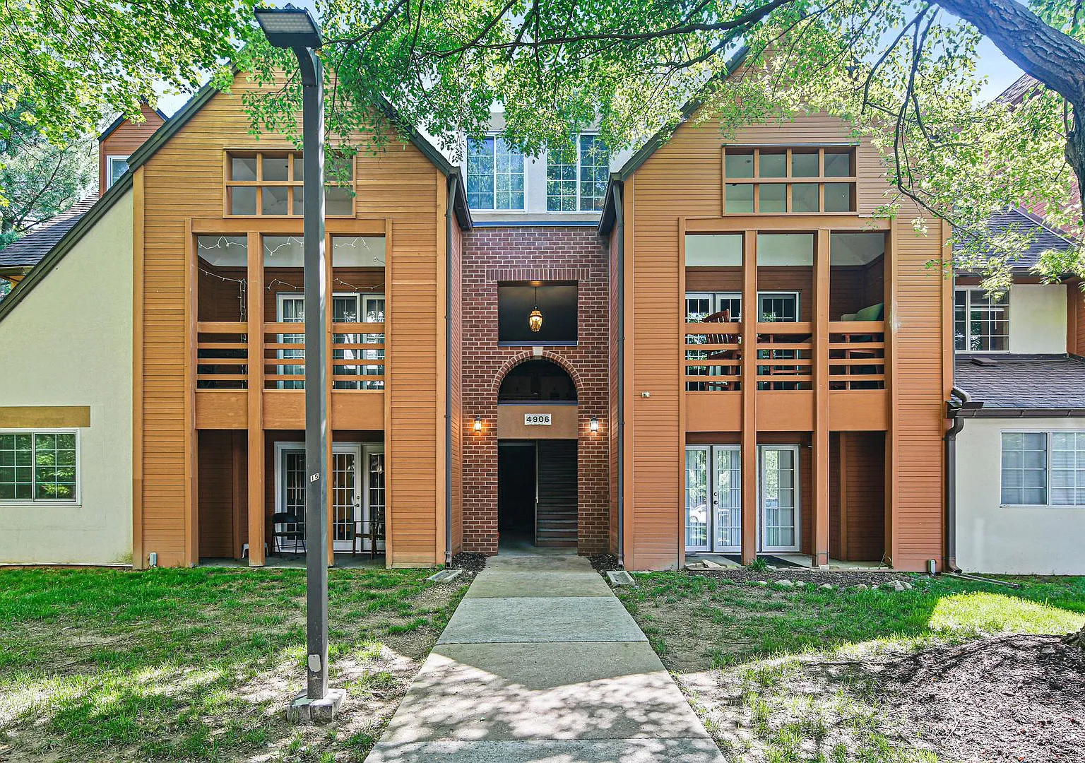 Heatherfield Condo Association - Columbia — Photo 1