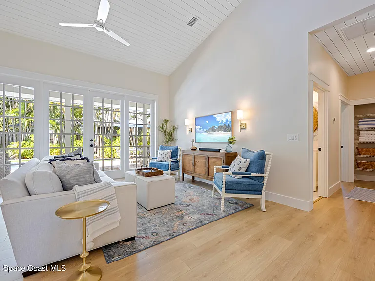 6774 Angeles Rd — Photo 16