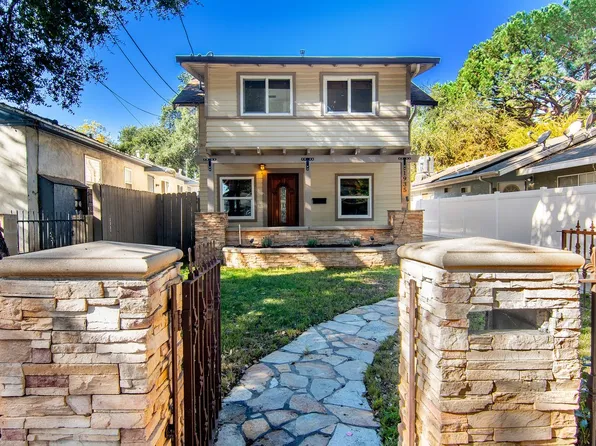 1935 N Summit Ave, Pasadena, CA 91103