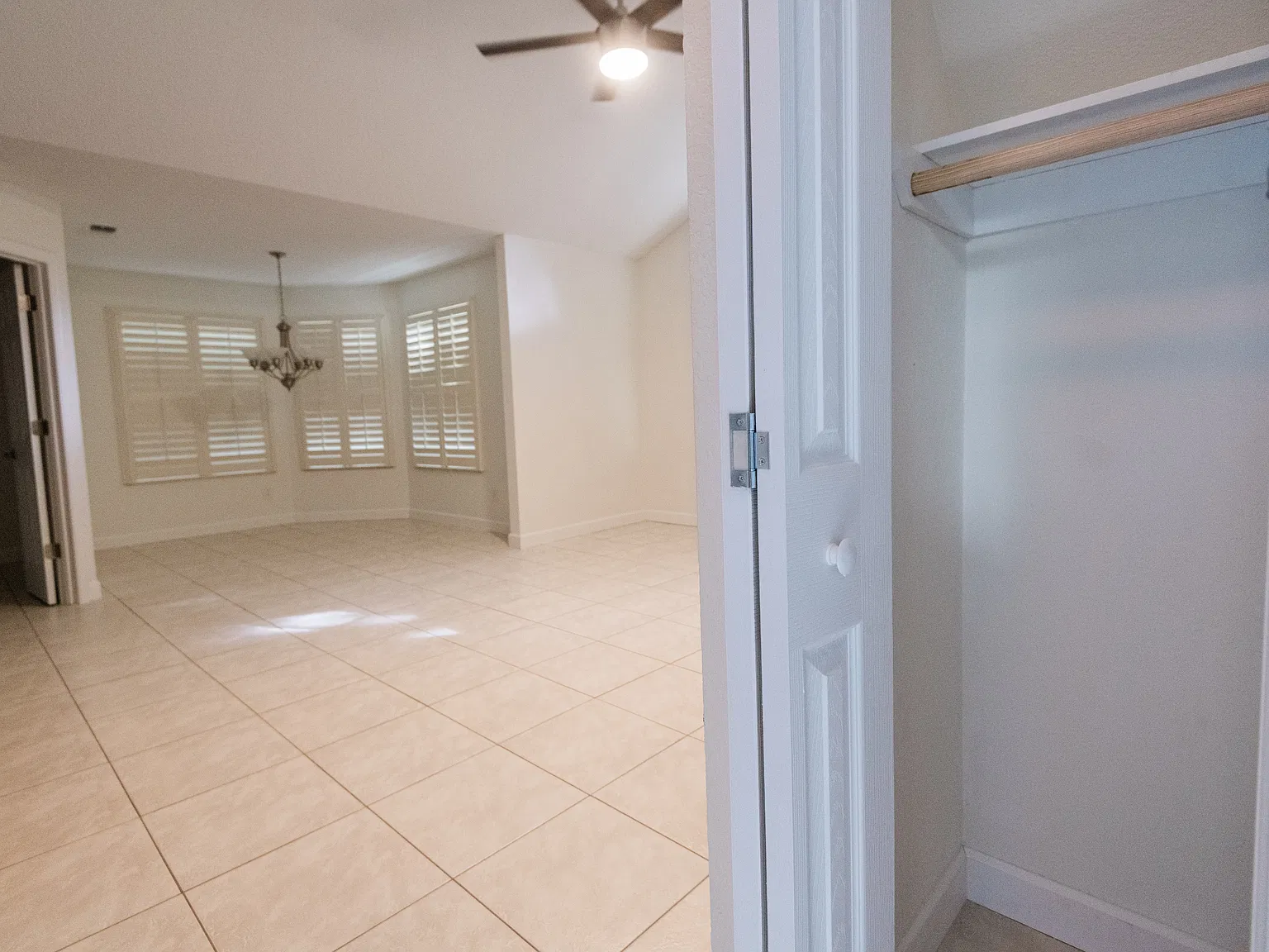 2 bed, 1155 sqft, $1,950 — Photo 3