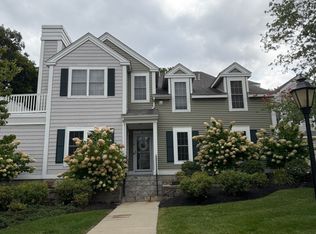 Crown Colony, Quincy, MA 02169