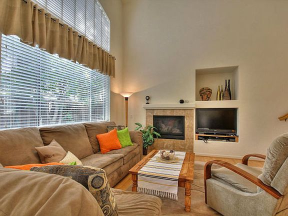 5th image of 1782 Wayne Cir