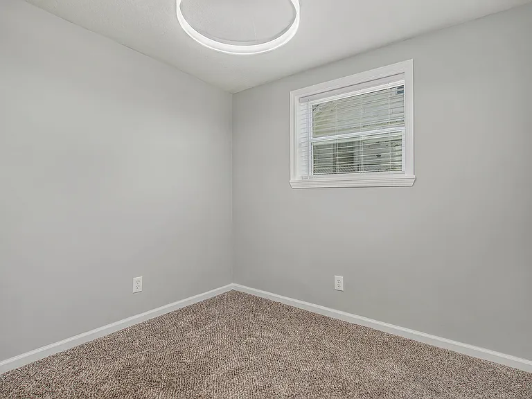 4119 Mission Rd #7 — Photo 24