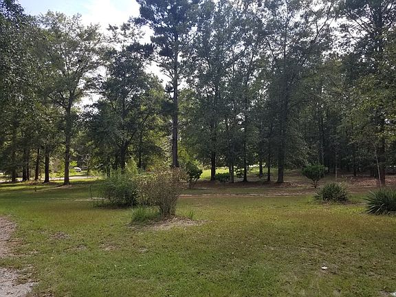 4th image of 143 Terra Ln